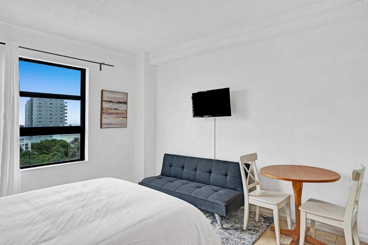 Beach Front Suite At Hollywood Beach Resort, Direct Beach Access, Swimming Pool Kültér fotó